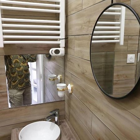 Eve Home Yaoundé Εξωτερικό φωτογραφία